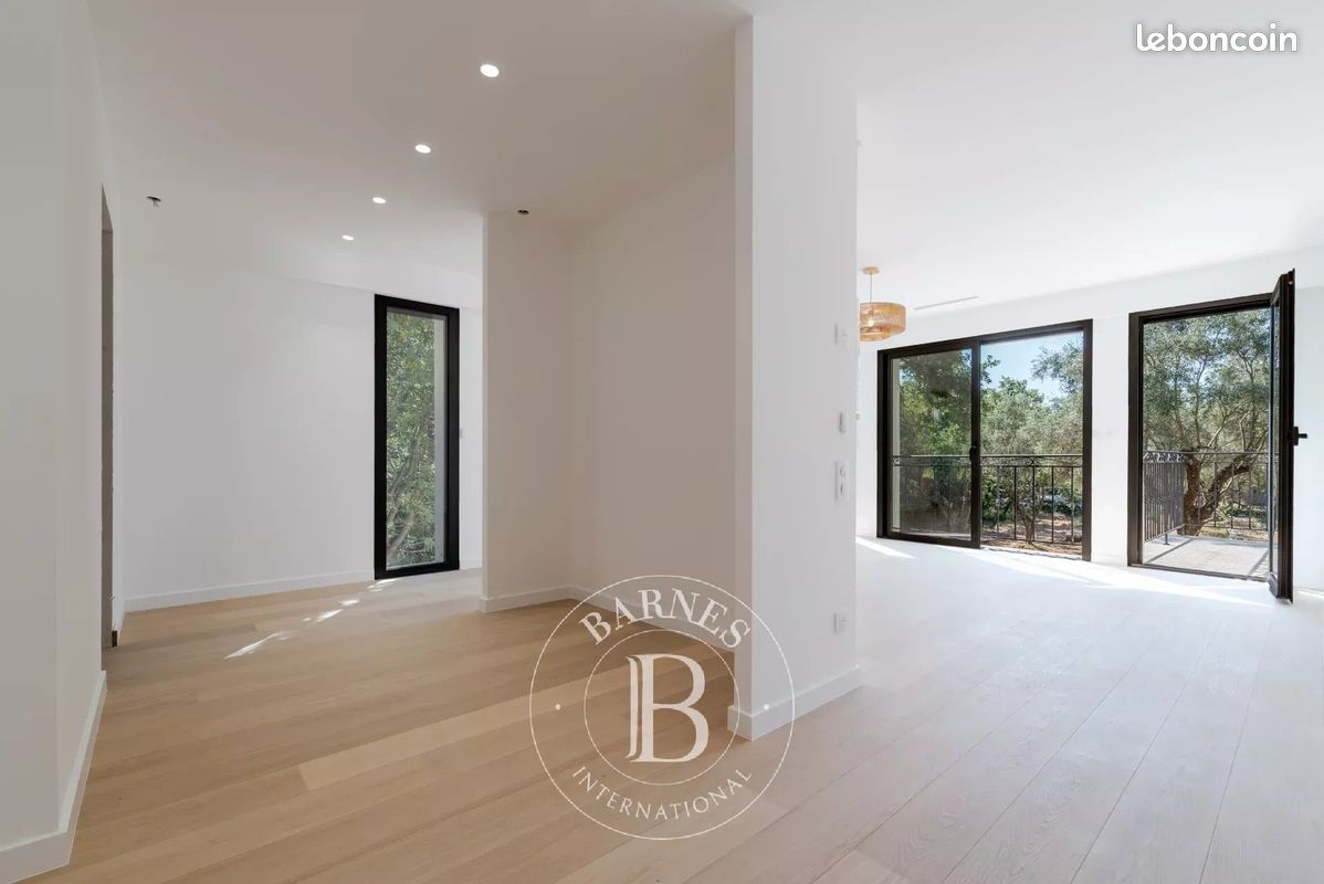 Villa 7 pièces 239 m² (image 11)