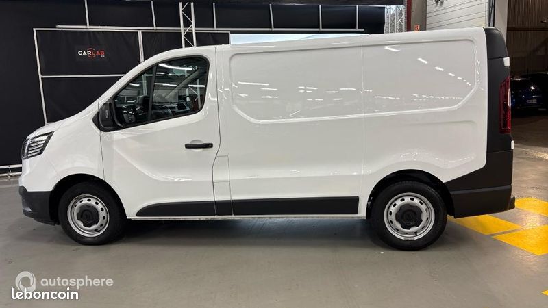 Renault Trafic Véhicule utilitaire ou Société L1H1 3T 2.0 Blue dCi 130ch Confort (image 8)