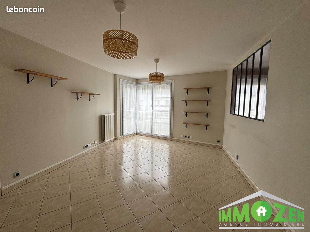 Appartement 3 pièces 56 m² · à Créteil · 56 m² · 1 300 €