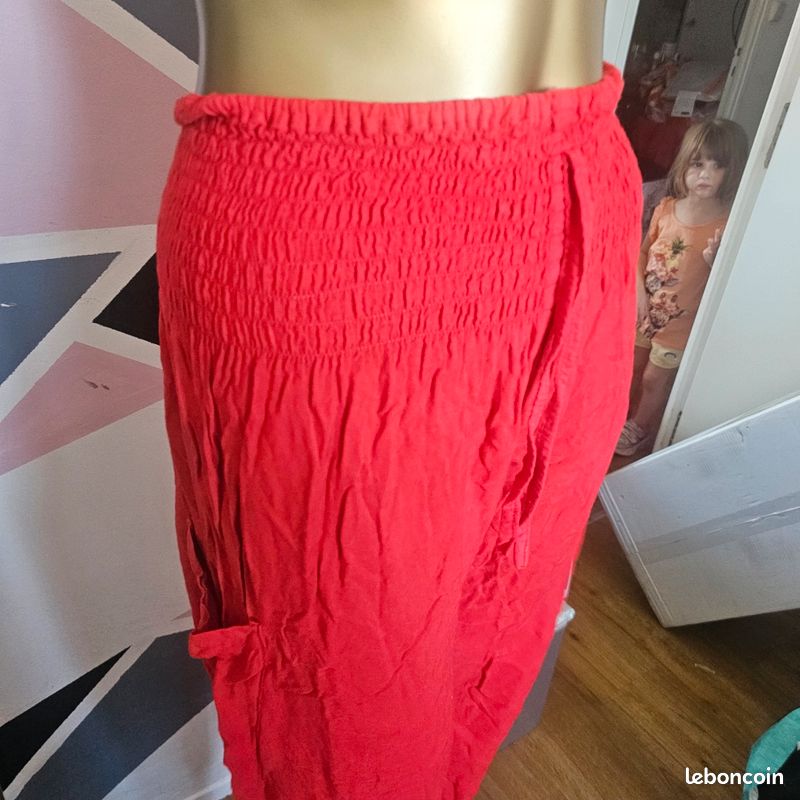 Pantalon femme élastique taille 36 (image 2)
