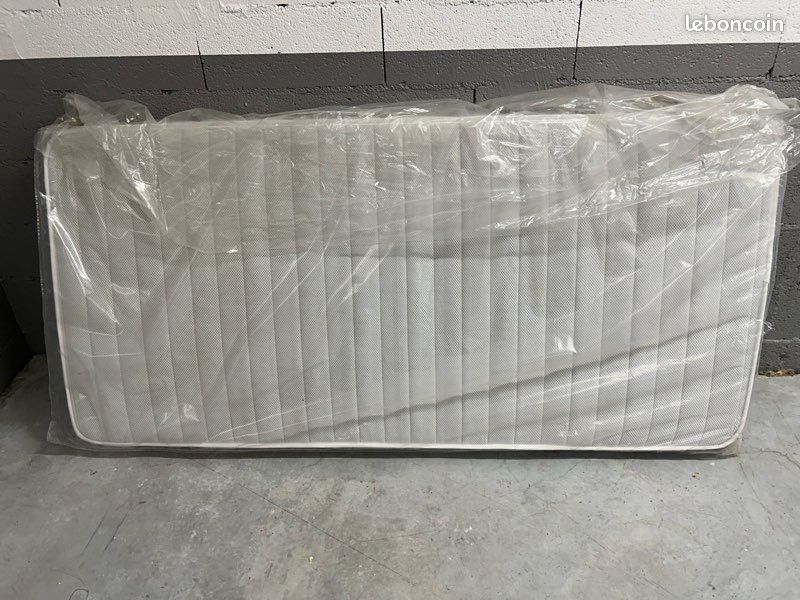Matelas bultex 90 x 190 quasi neuf (image 3)