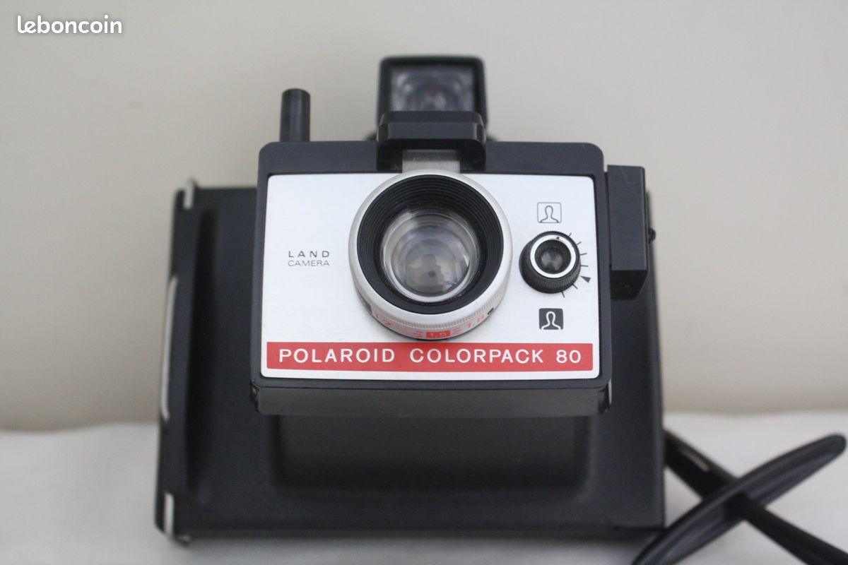 Appareil photo vintage POLAROID COLOR PACK 80 pour collection ou