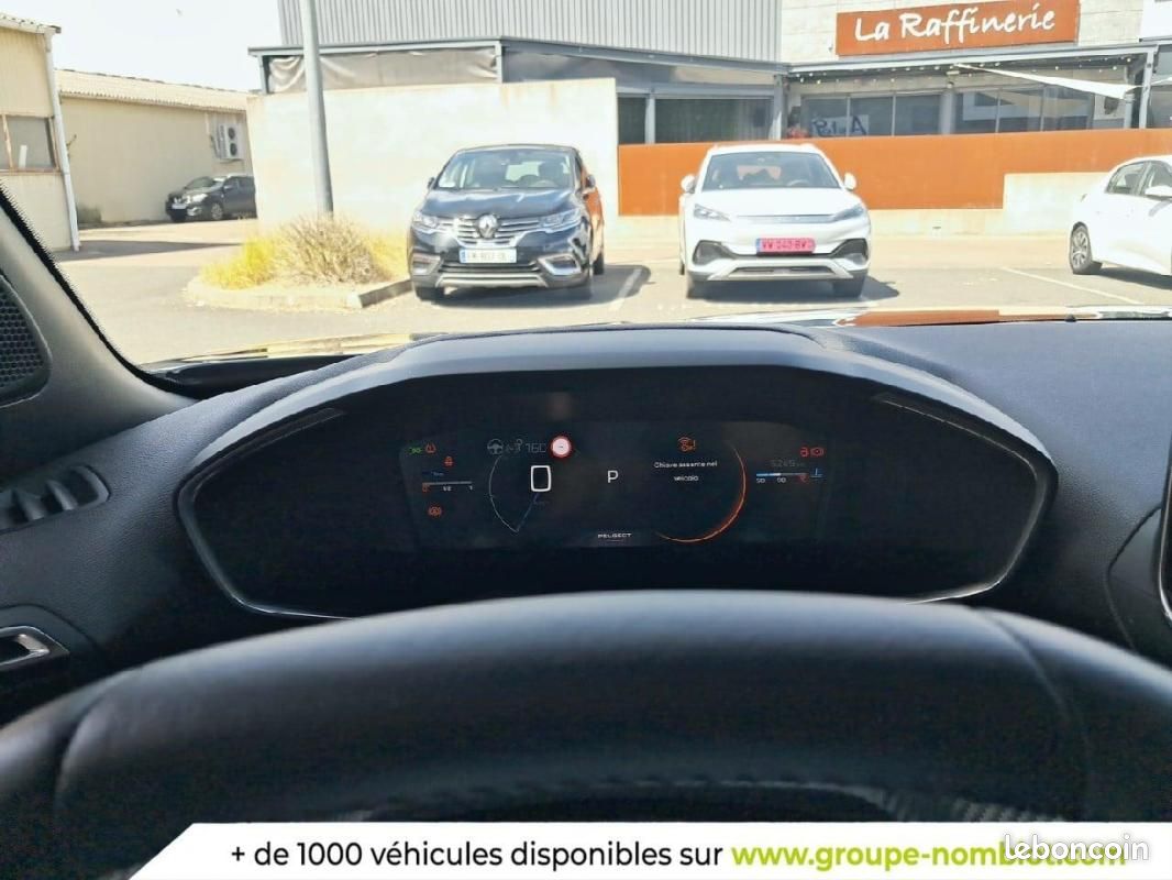 Peugeot 2008 Hybrid 145 e-DCS6 Allure (image 10)
