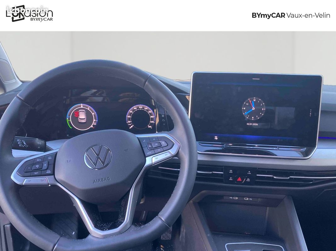 VOLKSWAGEN Golf 1.5 eHybrid 204 DSG6 Life Plus (image 9)