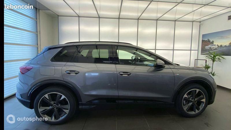 Audi Q4 E-Tron 45 e-tron 285ch + Pack S line (image 2)