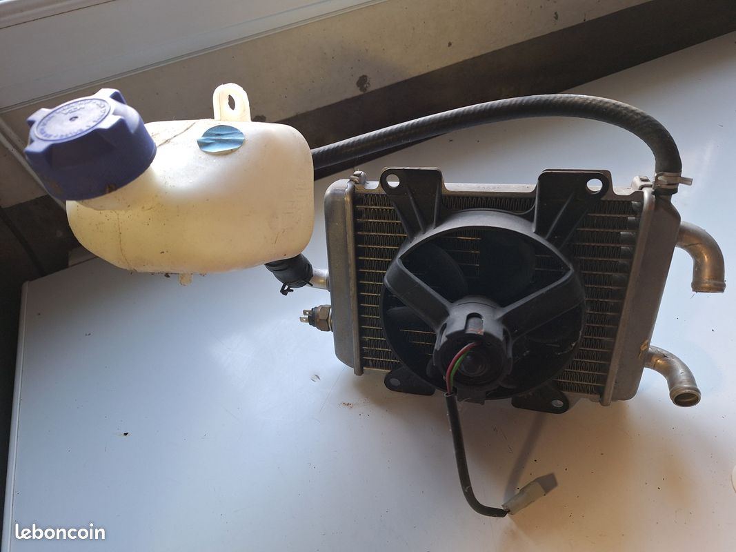 Pièces Scooter Peugeot Elystar ABS125 Efi (refroidissement) (image 1)
