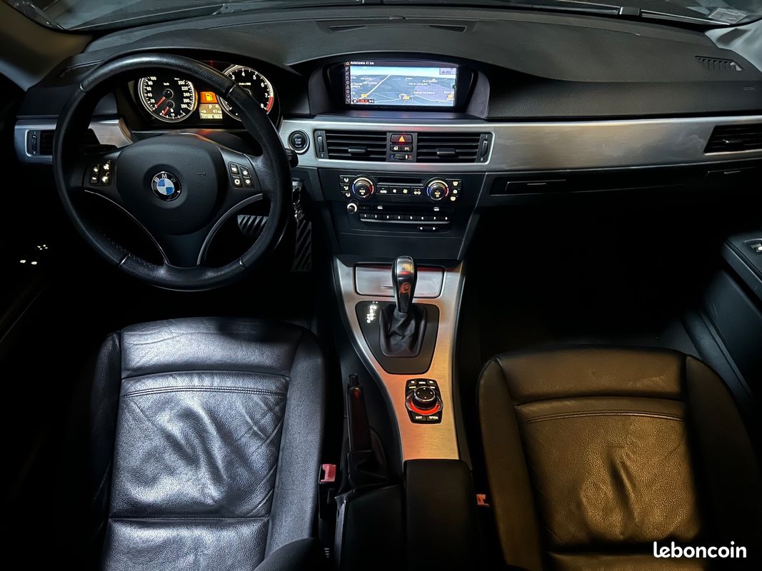 BMW SERIE 3 COUPE E92 325i 3.0L N53 218ch Luxe Steptronic A - FACTURE ENTRETIEN COMPLET DEPUIS L'ACHAT - ENTRETIEN À JOUR (image 17)