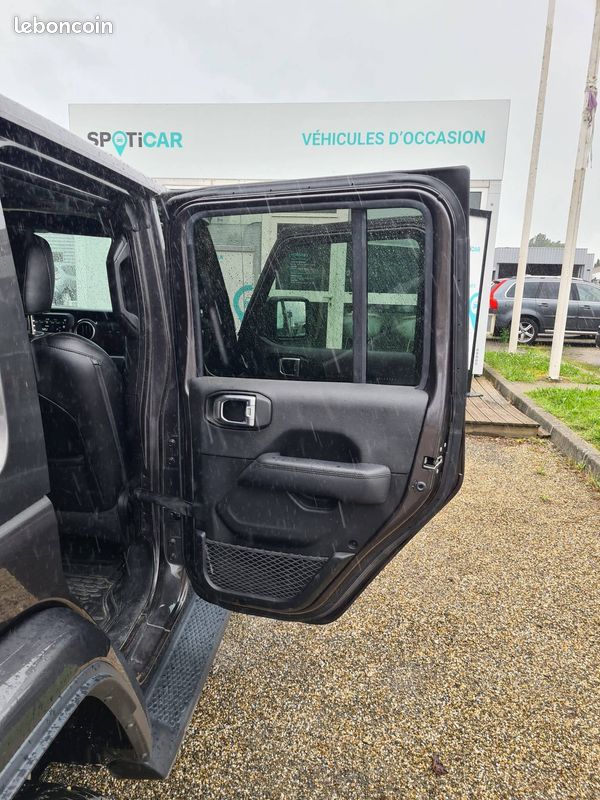 JEEP Wrangler Unlimited 2.2 l MultiJet AdBlue 200 ch 4x4 BVA8 Night Eagle (image 25)