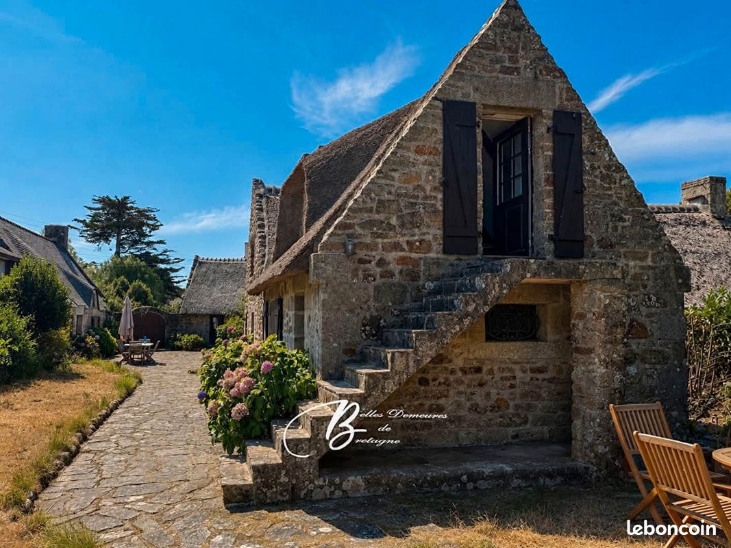 Maison 9 pièces 237 m² · à Névez · 237 m² · 1 248 000 €