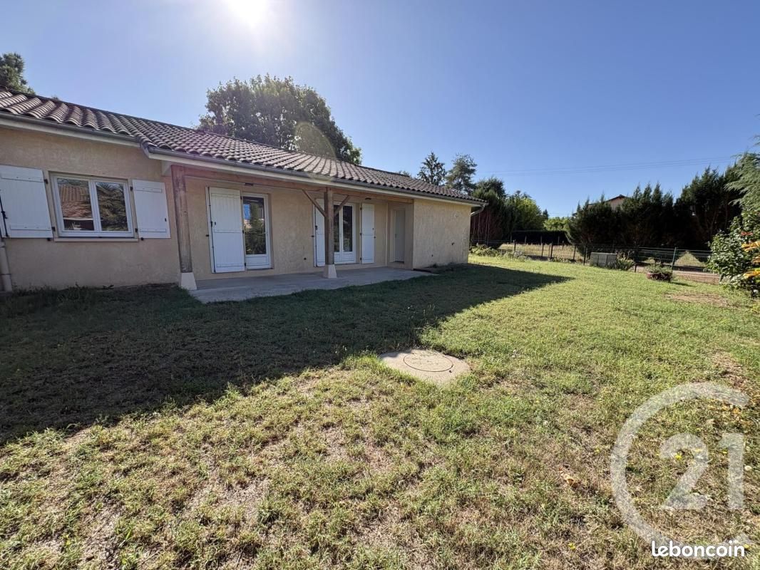 Maison 3 pièces 81 m² · à Guéreins · 81 m² · 245 000 €