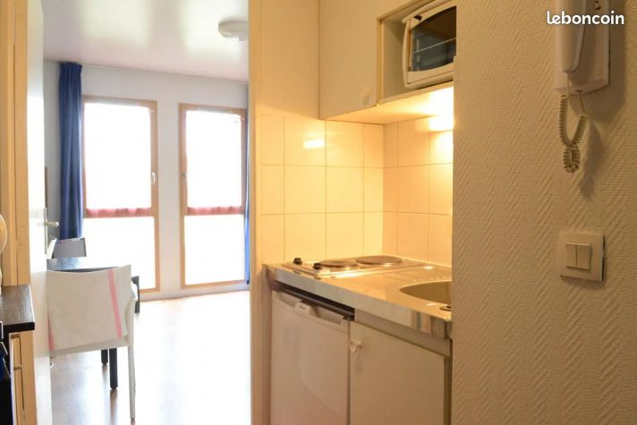 Appartement 1 pièce 21 m² · à Rueil-Malmaison · 21 m² · 749 €/mois