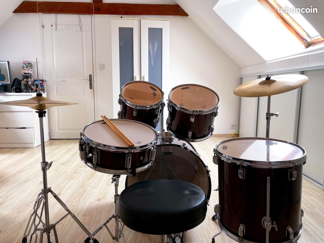 Batterie Mapex Tornado + kit complet (2 baguettes, clé d'accordage, pupitre) (image 3)