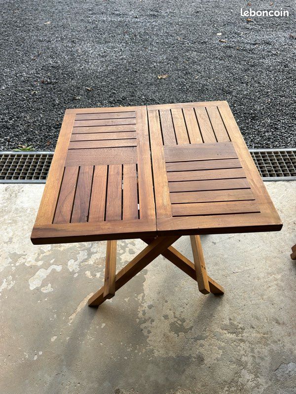 Lot de deux tables (image 7)