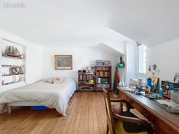 Maison 7 pièces 170 m² — 12