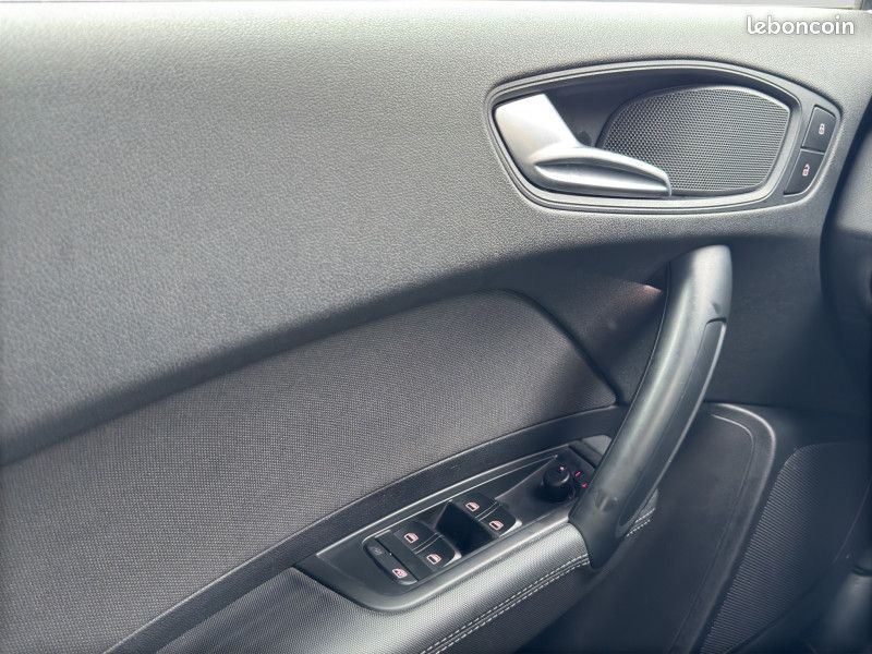 Audi A1 SPORTBACK 1.6 TDI 105CH FAP AMBITION à partir de 183,31/mois (image 30)