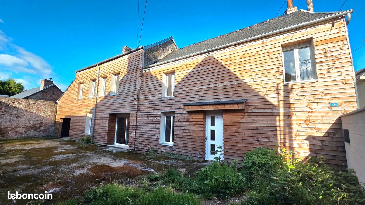 Maison 6 pièces 137 m² · à La Capelle · 137 m² · 133 000 €