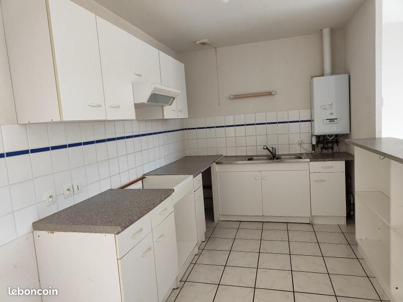 Pavillon 3 pièces 70 m² - Vouneuil-sous-Biard 86580 (image principale 2)