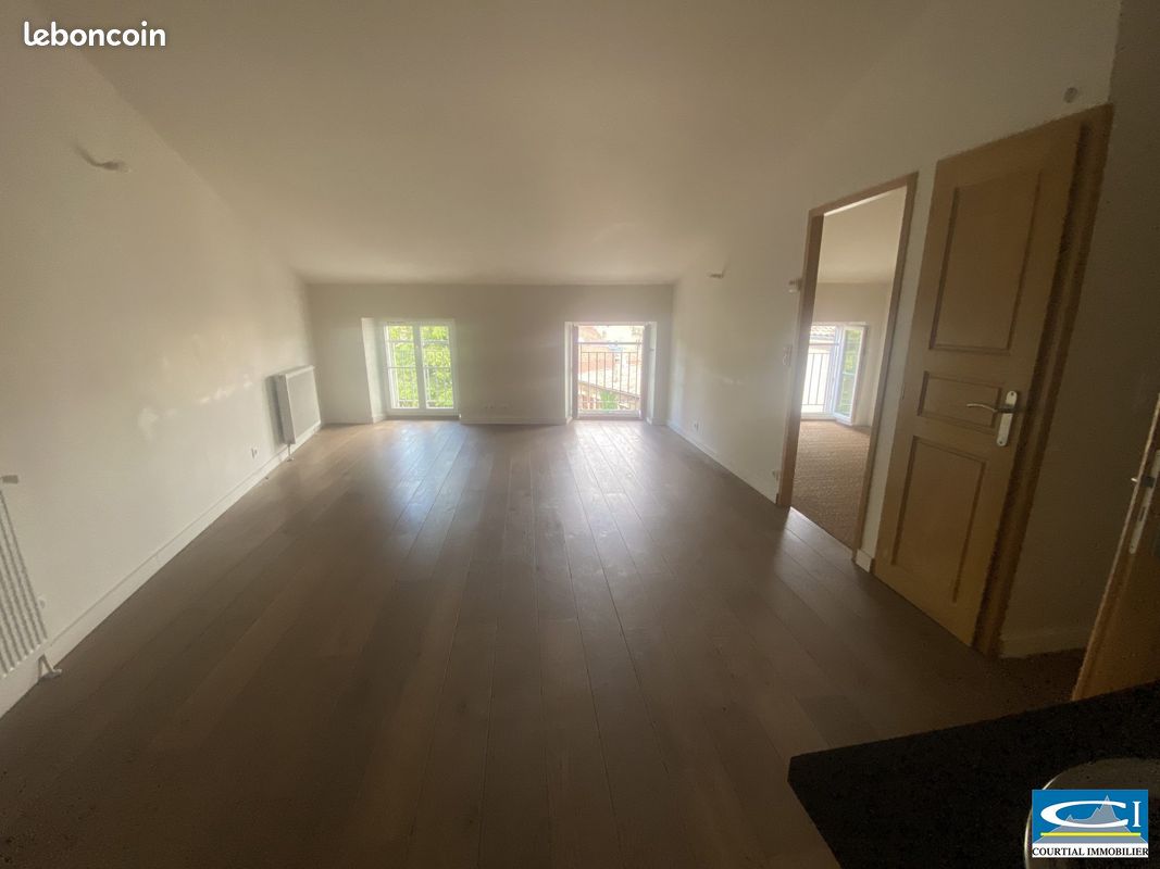Appartement 2 pièces 45 m² · à Tain-l'Hermitage · 45 m² · 128 000 €