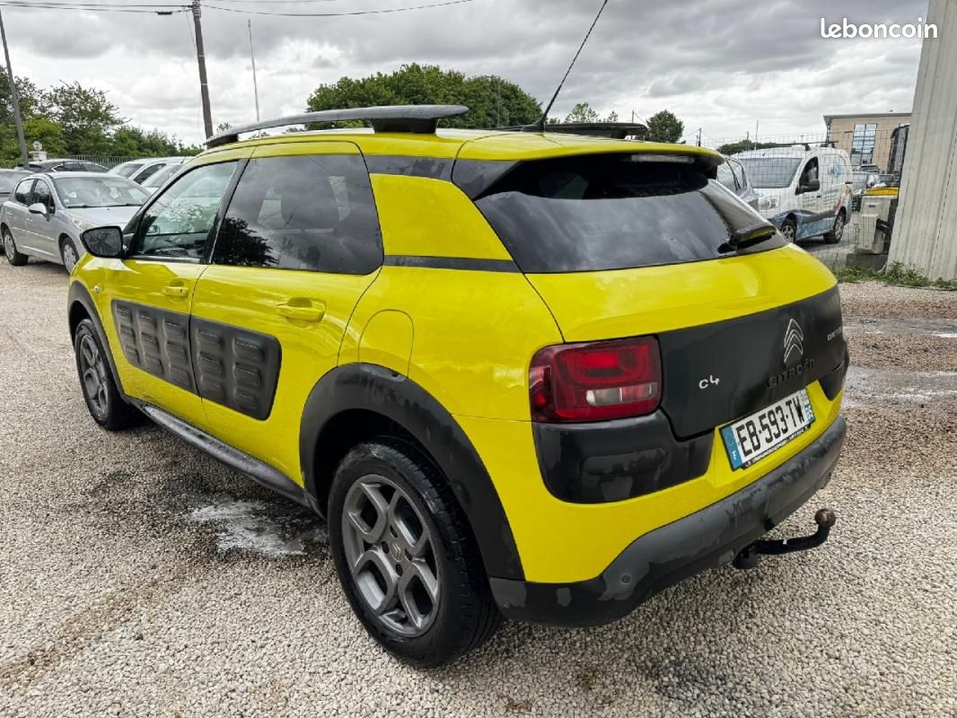 Citroën C4 Cactus PureTech 82 Feel Edition (image 2)