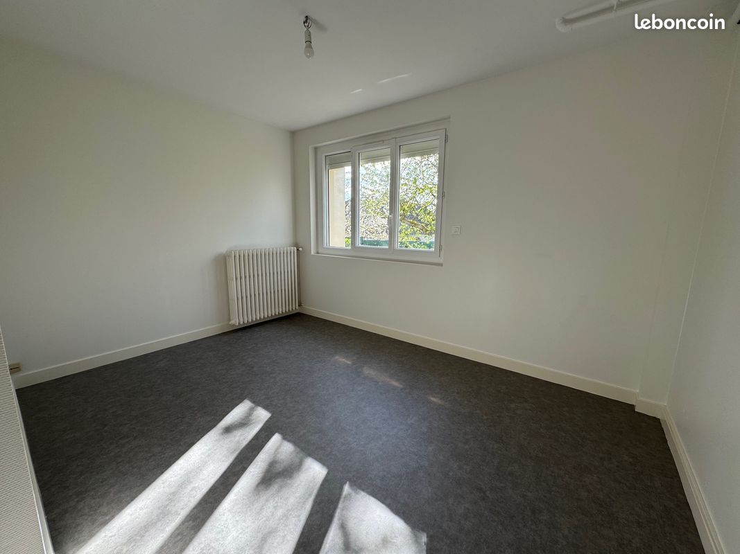 Pavillon 6 pièces 152 m² - Feytiat 87220 (image principale 10)