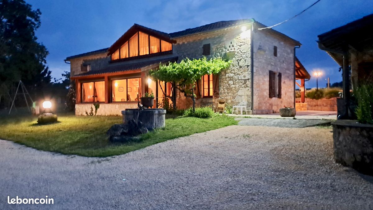 Magnifique gîte avec grande piscine 12 personnes (image 7)