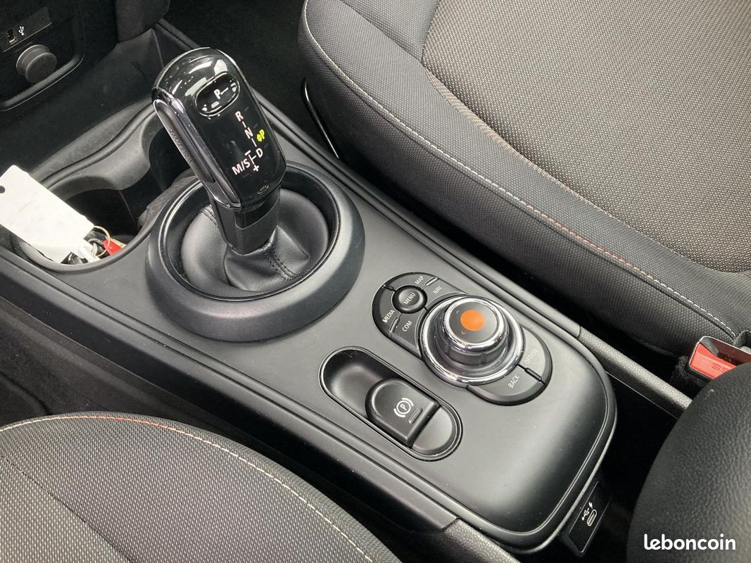 MINI COUNTRYMAN Mini 1.5 D - 116 - BVA - F60 - One D Business Design (image 23)
