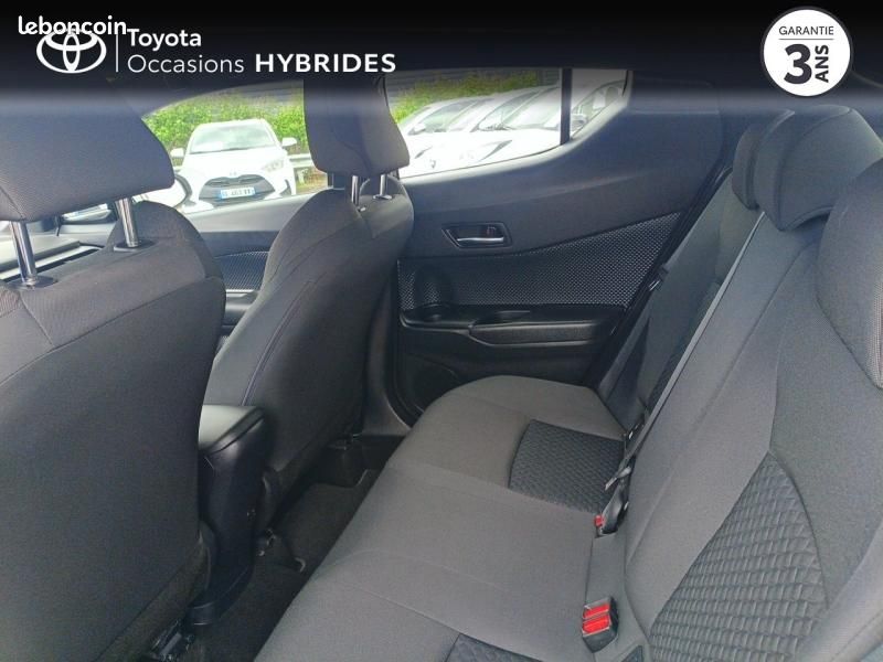 Toyota C-HR 122h Dynamic Business 2WD E-CVT + Programme Beyond Zero Academy MY20 (image 12)