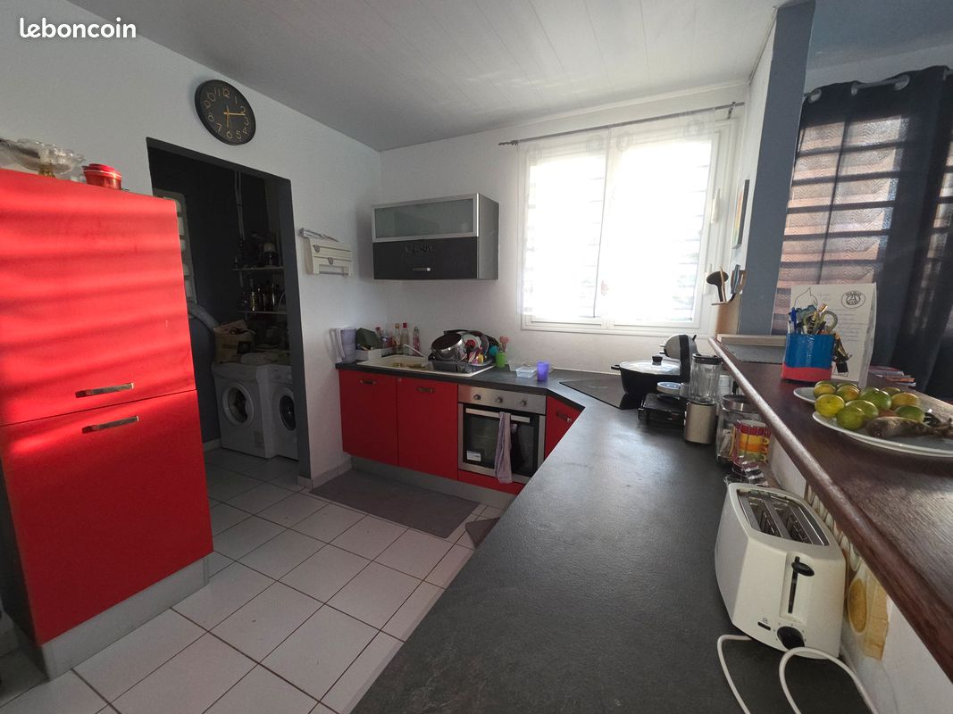 Maison 4 pièces 100 m² · à Macouria · 100 m² · 1 350 €/mois