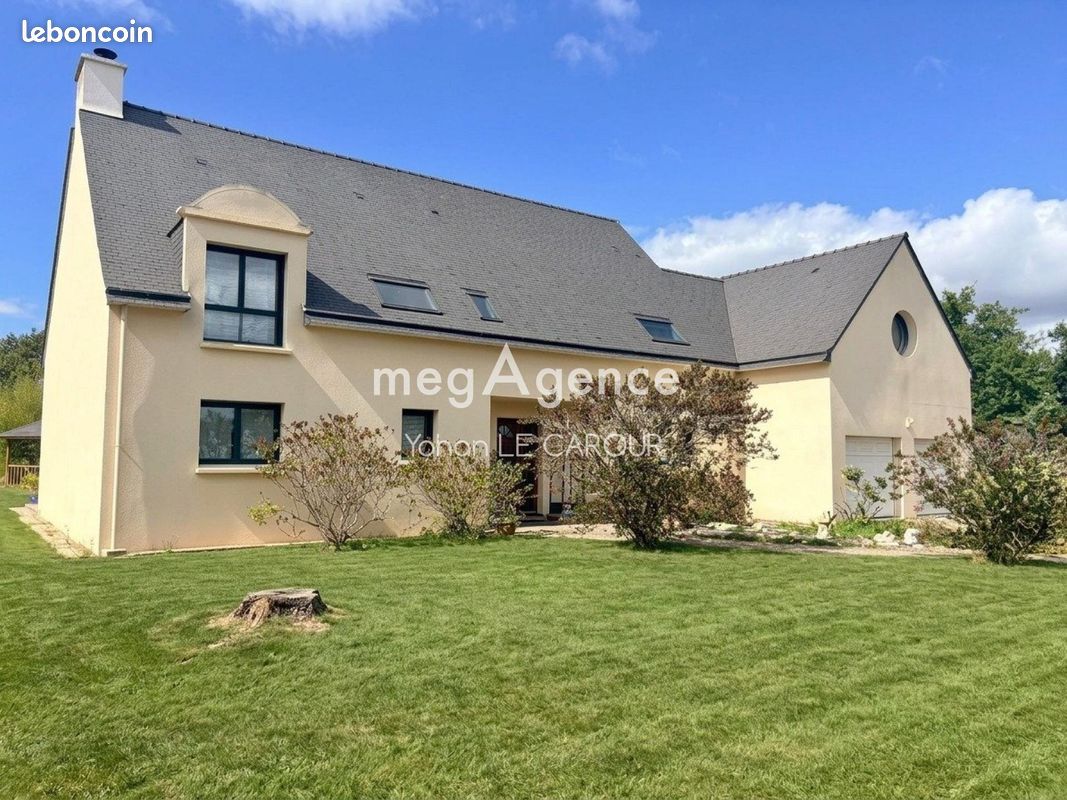 Maison 7 pièces 276 m² · à Saint-Armel · 276 m² · 849 000 €