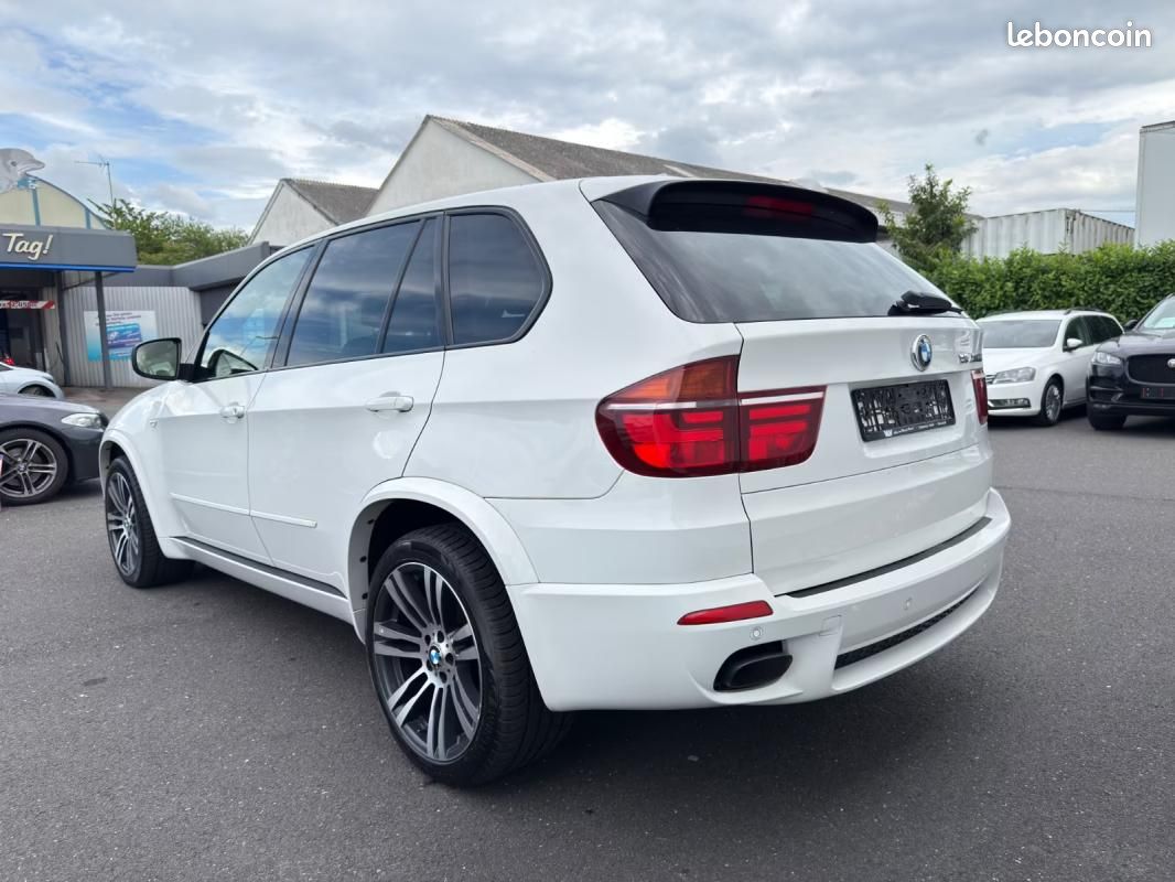 Bmw x5 m50d *leder*xenon*hud*navi* 381 ch 4x4 bva - hayon électrique pack sport volant en cuir (image 5)