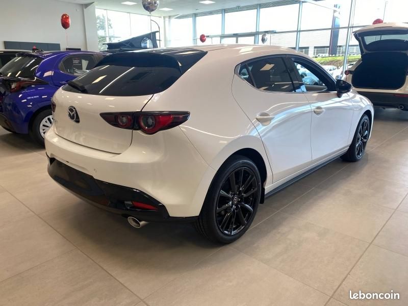 Mazda Mazda 3 2.0 e-SKYACTIV-X M-Hybrid 186ch Homura 2025 Euro6e (image 6)