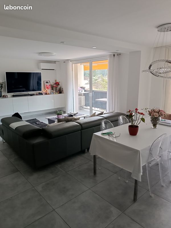 Appartement 4 pièces 90 m² · à Carnoux-en-Provence · 90 m² · 299 000 €