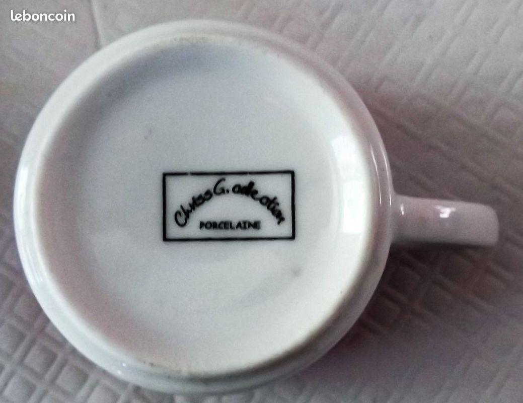 11 tasses à café en porcelaine CHRISS G vintage (image 4)