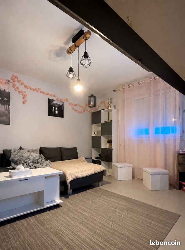 Appartement 5 pièces 73 m² · à Gannat · 73 m² · 336 €/mois