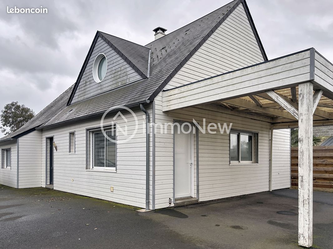 Maison 4 pièces 130 m² · à Saint-Planchers · 130 m² · 262 000 €
