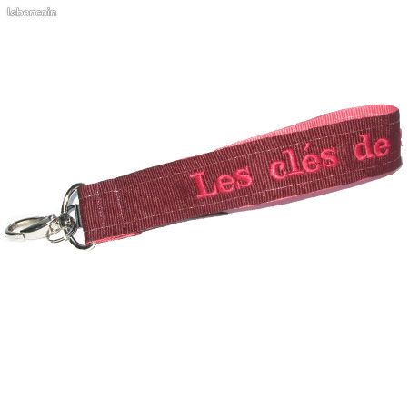 Porte-clés brodé et personnalisé "Les clés de mon scooter » (image 1)