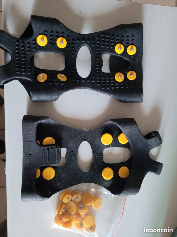 Crampons Anti Glisse Hiver Crampons Anti-Dérapants ZUXNZUX - Acier Inoxydable 304 - Pour Neige Et Glace - Taille Universelle Crampon Anti Verglas Pour Chaussures