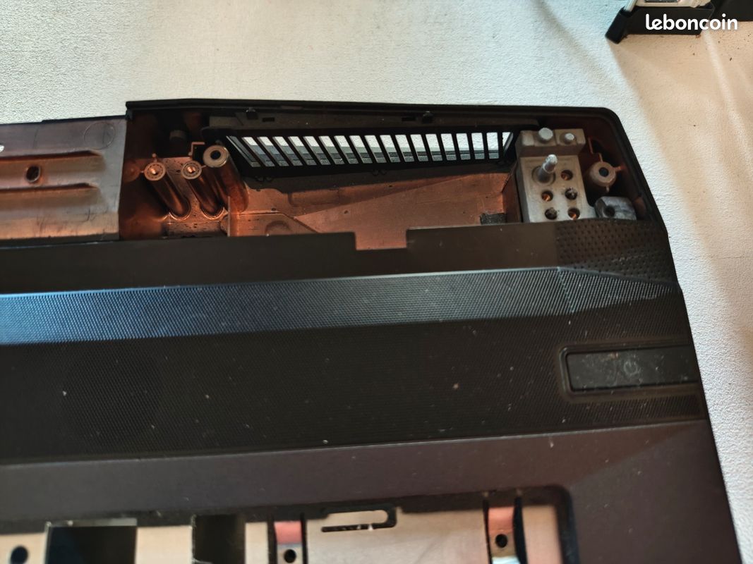 Plasturgie tour d'écran pour ASUS G751