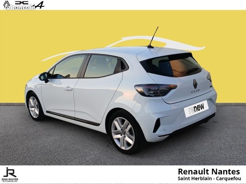 Renault Clio 1.6 E-Tech 145ch full hybrid Evolution (image 7)