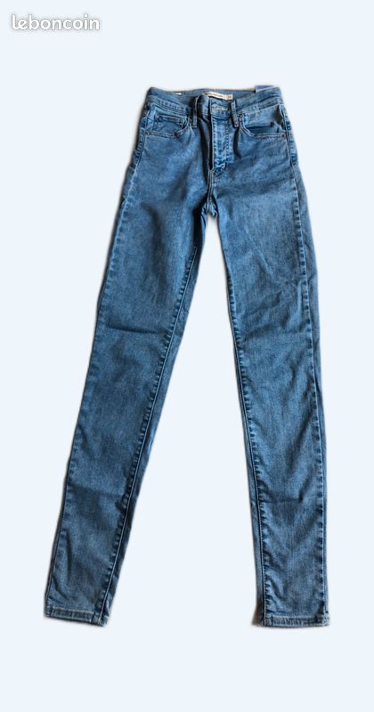 Jean Levi’s Taille 24 (image 1)