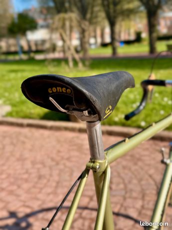 Selle MOTOBECANE Ancienne – Vintage Vélo – Authentique – Bon état
