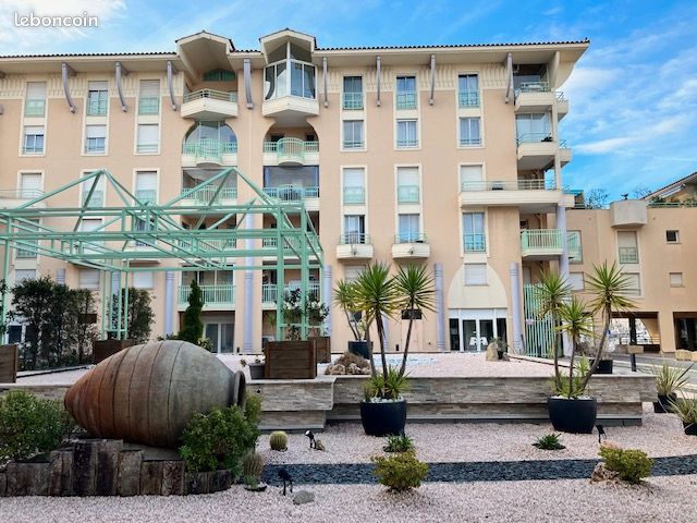 Appartement 2 pièces 47 m² · à Fréjus · 47 m² · 750 €