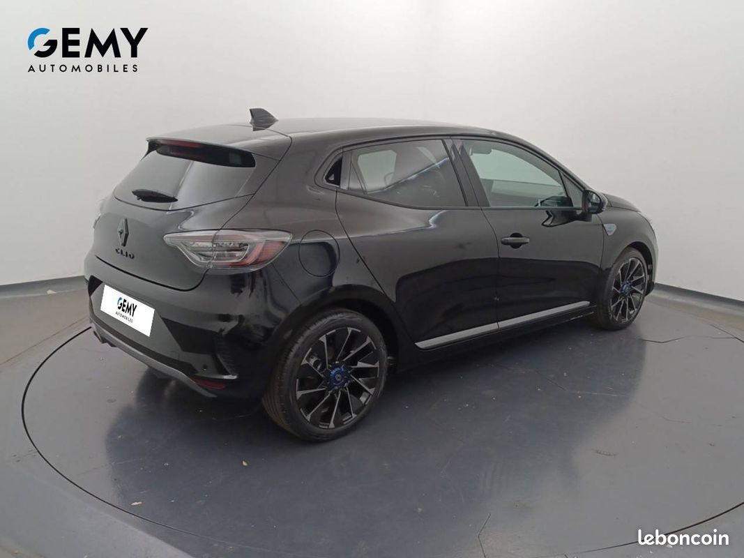 RENAULT Clio TCe 90 ch GSR2 Esprit Alpine (image 18)