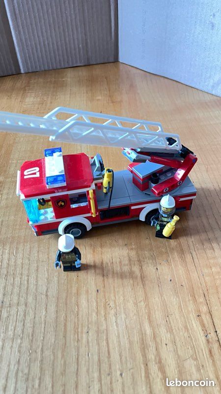 Lego (image 2)