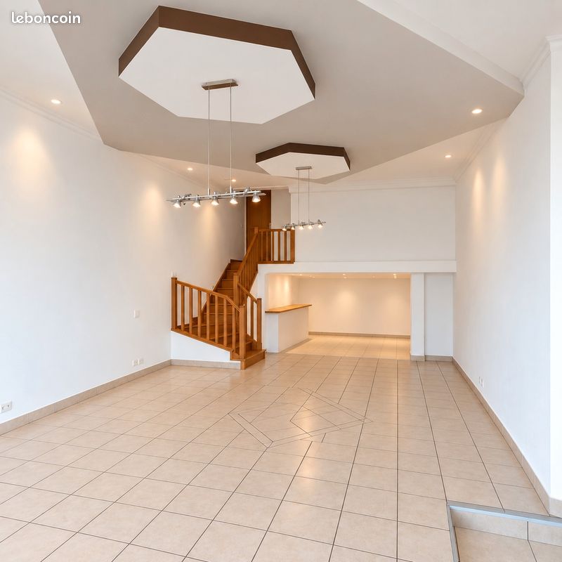 Appartement 4 pièces 105 m² · à Drancy · 105 m² · 1 650 €/mois