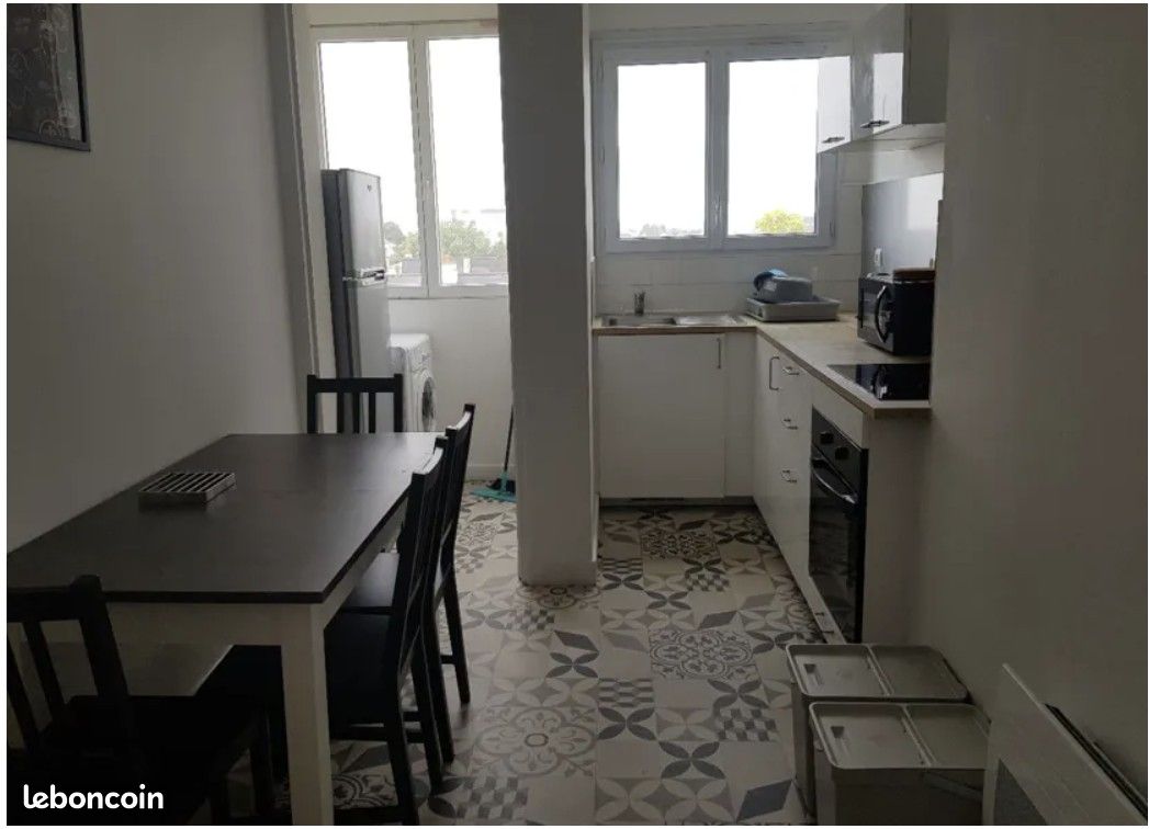 Appartement 4 pièces 70 m² · à Rennes · 70 m² · 459 €