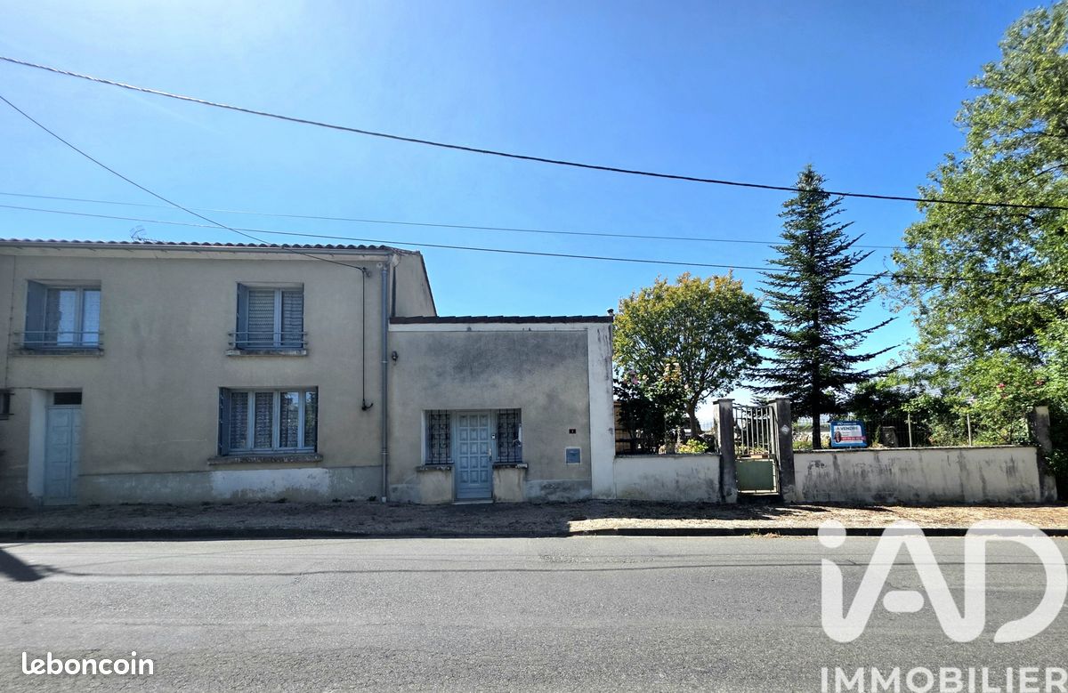 Maison 6 pièces 98 m² · à Verdille · 98 m² · 77 000 €