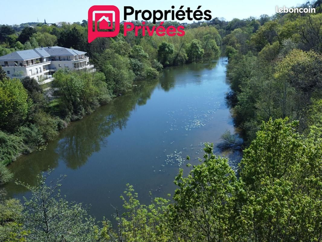 Appartement 5 pièces 142 m² · à Segré-en-Anjou Bleu · 142 m² · 302 000 €