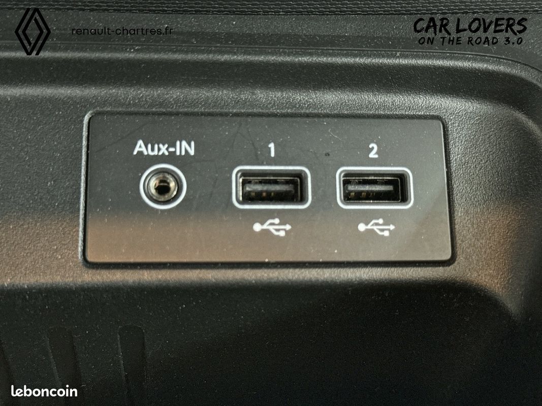 RENAULT Twingo III E-Tech Equilibre (image 24)