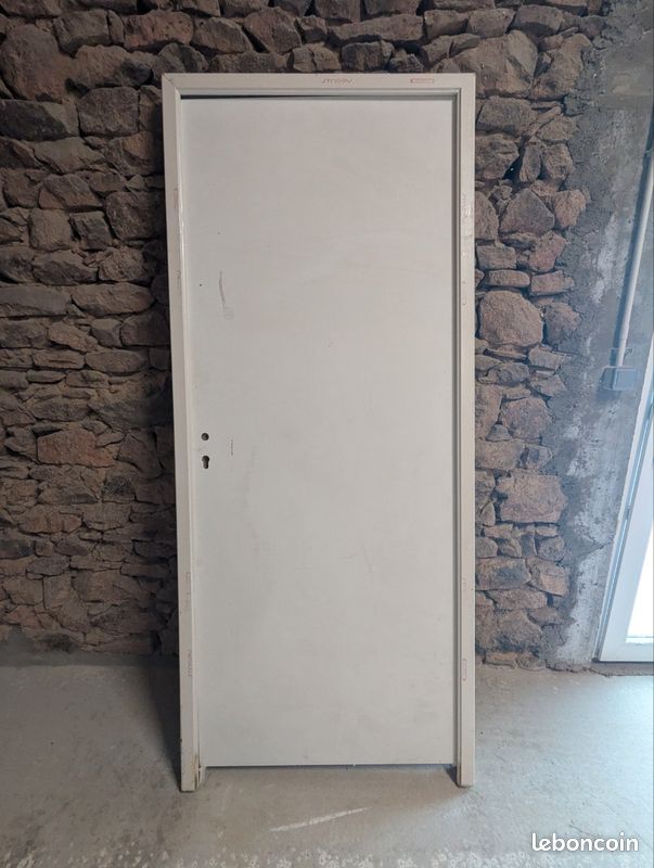 Bloc porte isolante, 3 points de veroullage, 204*83 (image 1)
